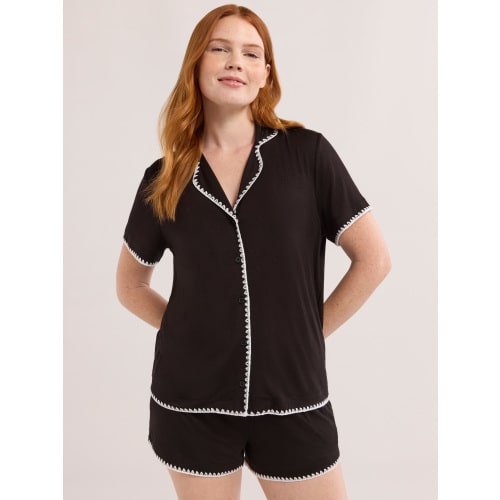 Joyspun Women’s Short Sleeve Notch Top and Shorts Pajama Set with Blanket Stitching, Sizes XS-3X