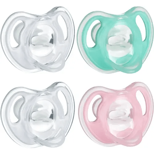 Tommee Tippee Ultra-Light Silicone Pacifier, Symmetrical One-Piece Design, BPA-Free Silicone Binkies, 0-6m, 4-Count