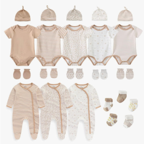 New Born Clothes Cotton Layette Gift Set Unisex Baby Outfit and Accessories Newborn Essentials Must Haves
