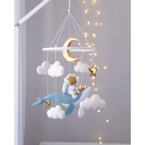 Handmade Felt Baby Mobile – Astronaut and Whale Crib Mobile, Space Theme Nursery Decor with Moon & Stars, Baby Shower Gift, Newborn Room