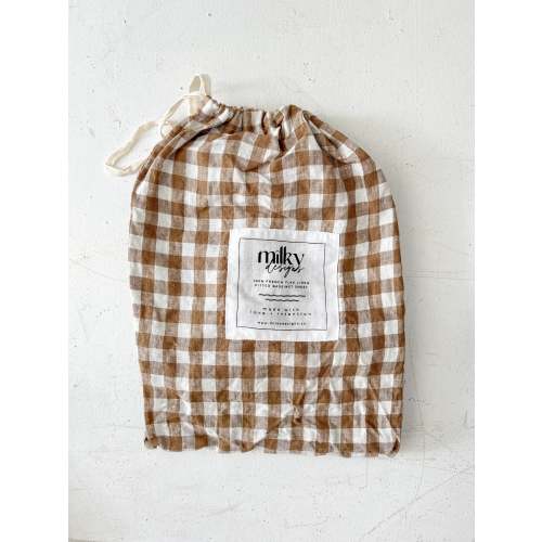 Milky Designs | Coco Gingham Linen Bassinet Sheet
