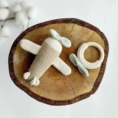 Plane rattle for newborn