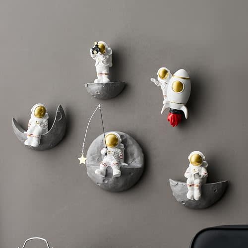 XGZY 5PCS astronauts wall decoration-Decor for Modern Home Decor-decoration for Background 3D Wall Space themed Living Room Sofa Bedroom Wall Kids Room