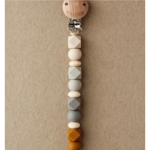 Robin Pacifier Clip