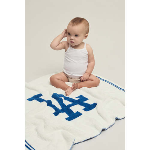 CozyChic® Los Angeles Dodgers™ Stroller Blanket | Barefoot Dreams®