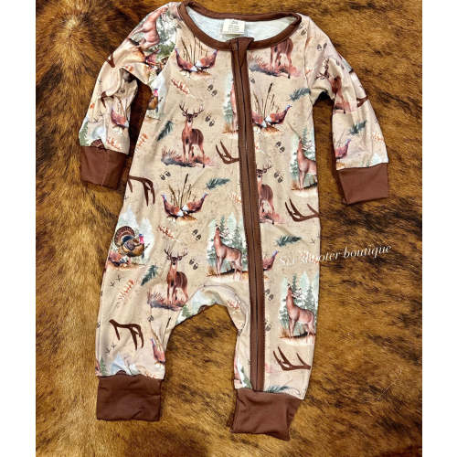 Hunter baby sleeper