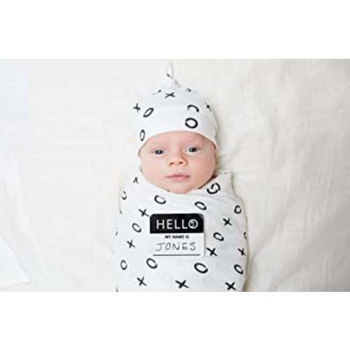 Lulujo Baby Hello World Newborn Hat and Swaddle Blanket Set, Hugs & Kisses