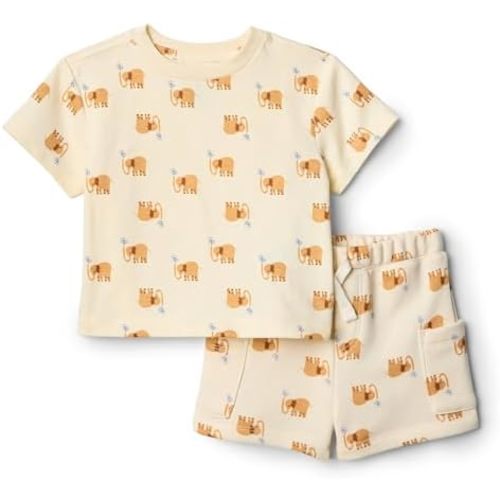 Amazon Essentials x Sofia Grainge Toddlers and Baby Boys' Regular Fit T-Shirt and Short Set