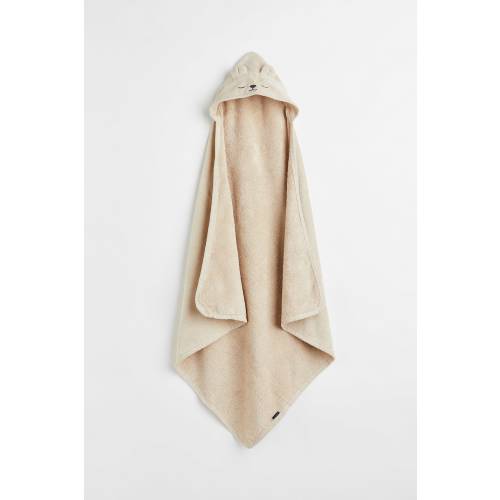 HOODED BATH TOWEL