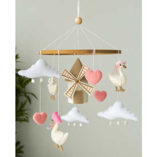 Girl Goose mobile for nursery, pink crib mobile, farm nursery decor, realistic felt toy,  ceiling mobile, baby shower, new mom gift .