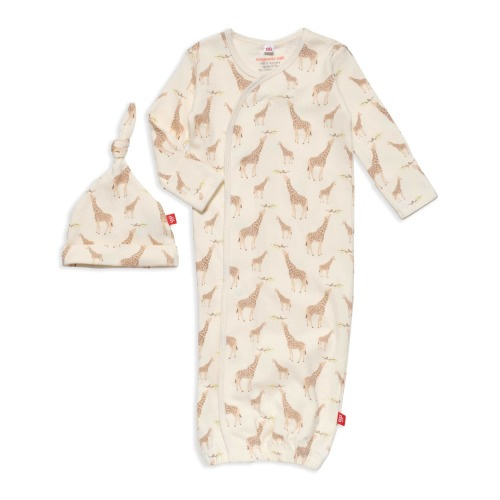 cream jolie giraffe organic cotton magnetic open bottom gown + hat set