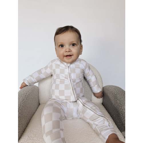 Nude Checkers (ribbed) - Zippy Zipper Romper – August + Willow