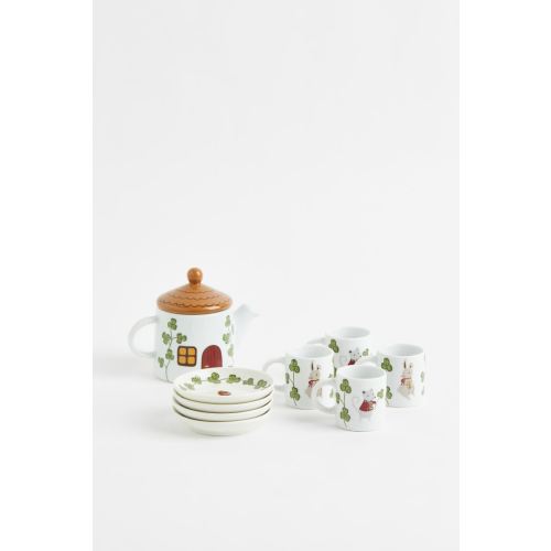 Patterned Tea Set