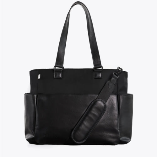 BÉIS 'The Diaper Bag' in Black - Fashionable Diaper Bag & Diaper Tote Bag