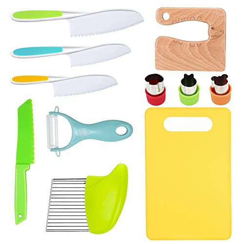 RISICULIS 11 Pieces Wooden Kids Kitchen Knife, Kids Kitchen Set Include Wood Knife, Serrated Edges Plastic Toddler Knife, Crinkle Cutter, Sandwich Cutter, Y Peeler, Cutting Board
