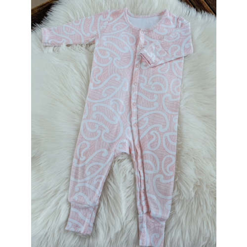 Nui Long Sleeve Onesie – 9 months
