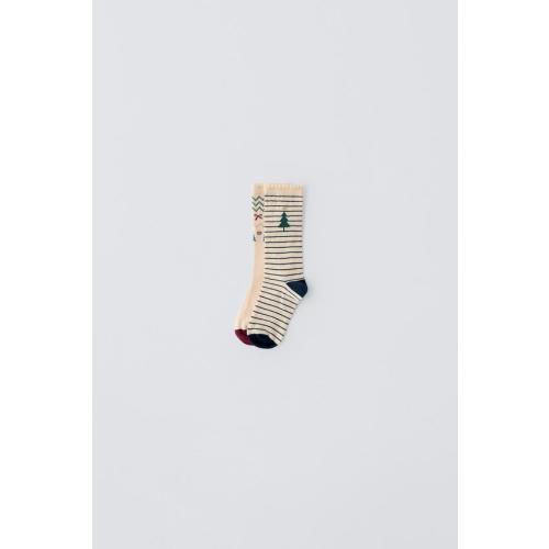 TWO-PACK OF TREE SOCKS, Ecru - size 12-14 Years