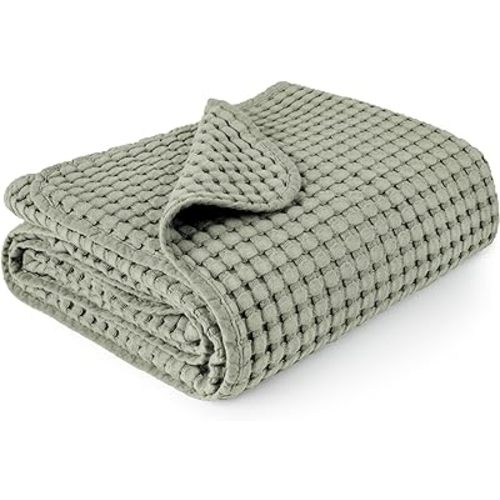 Konssy Waffle Baby Blankets, Nursery Blankets for Boys Girls, Swaddle Blankets Neutral Soft Lightweight Toddler and Kids Throw Blankets(Amy Green)