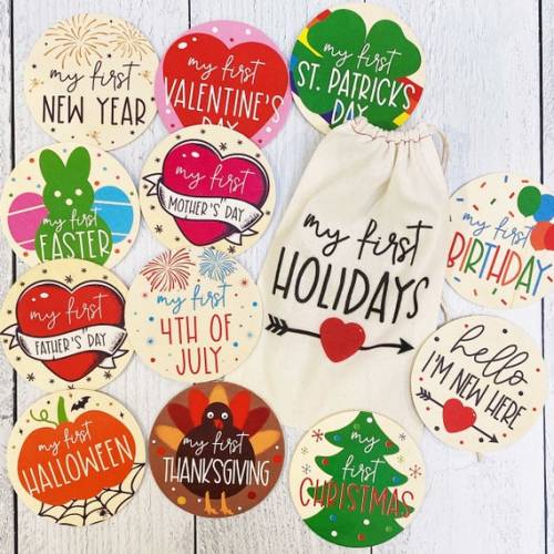 Baby's First Holidays Wood Milestone Markers New Baby Photo Props Set of Round Signs for 1st Year of Holidays Newborn Baby Shower Gift - Etsy