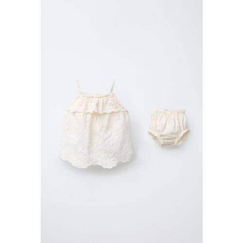 EMBROIDERED FLORAL BLOUSE AND BRIEFS - Ecru | ZARA United States