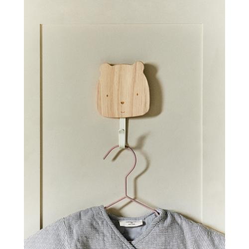 CHILDREN'S BEAR HOOK