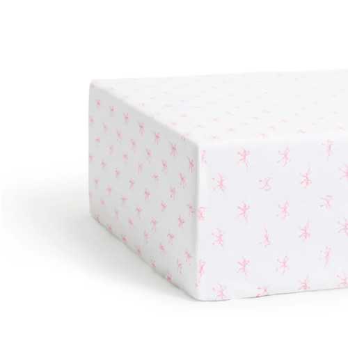 Luxe Premium Percale Crib Sheet in Blushing Bows