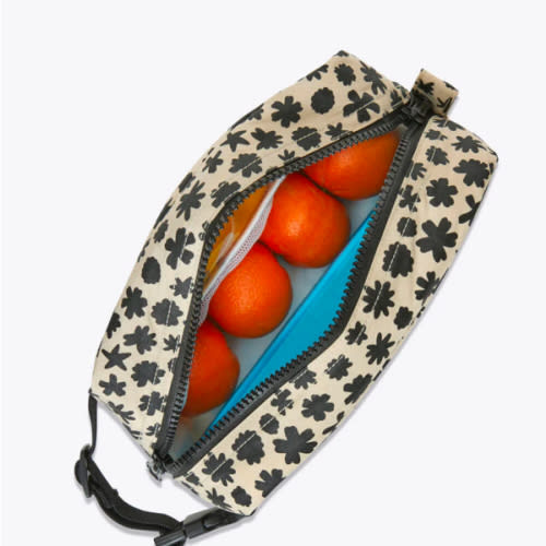 Super Chill Cooler Bag Color: Cream Chamomiles