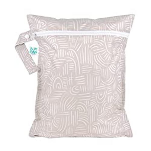 Amazon.com : Bumkins Waterproof Wet Bag for Baby, Travel, Swim Suit, Cloth Diapers, Pump Parts, Pool, Gym Clothes, Toiletry, Strap to Stroller, Daycare, Zipper Reusable Bag, Wetdry Packing Pouch, Gray Arrows : Baby