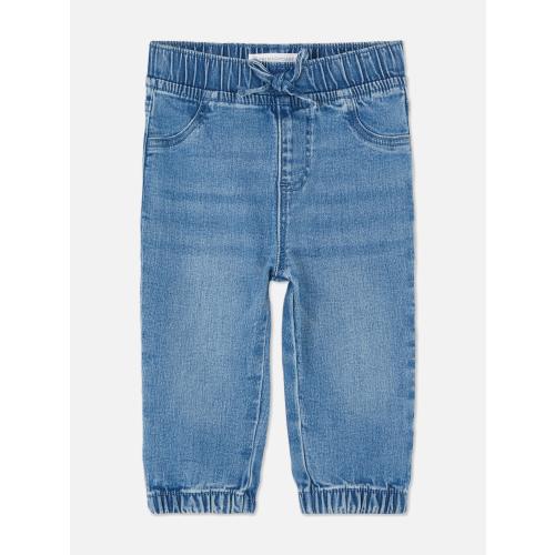 Cuffed Jeans