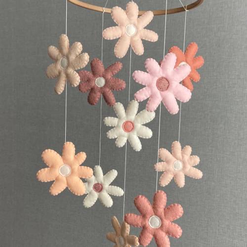 Daisy mobile - Baby mobile girl - Baby mobile - Daisy nursery decor - Mobile baby girl - Flower mobile - Crib mobile girl - Mobile baby girl