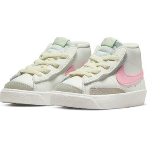 Kids' Blazer Mid '77 Sneaker, 5 M