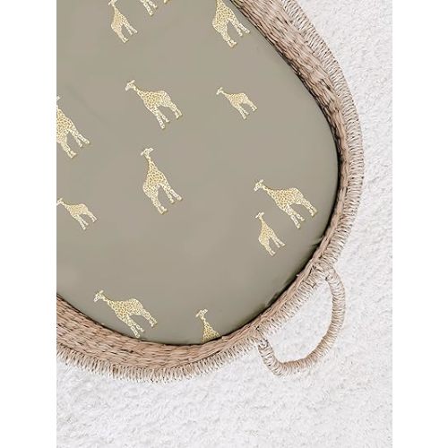 GUNAMUNA Unisex Baby Infant Changing Pad Covers, Ultra Soft and Safe on Skin, Baby Shower, 30" x 18", Giraffe Maple