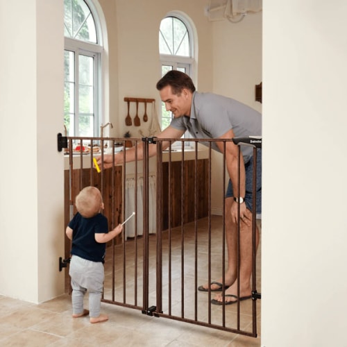 Babelio Classic No-Threshold Baby Gate – Safe, Wide Fit & Auto-Close