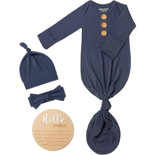 Soft Baby Knot Gown 0-3 Months, Newborn Announcement Sleepers With Mitten Cuffs and Personalized Wooden Name Tag