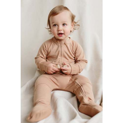 6-12 months - GROW WITH YOU ZIPPER JUMPSUIT + LOOSE FIT | SANDSTONE