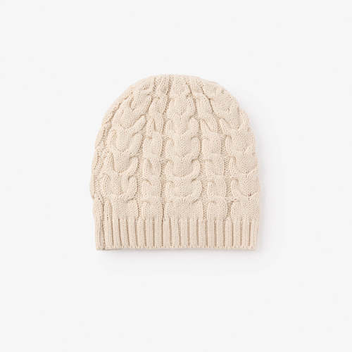 Wheat Horseshoe Cable Knit Baby Hat – Elegant Baby