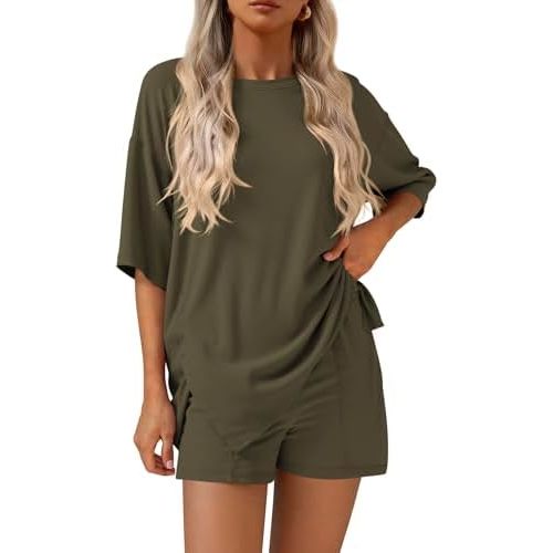 KIRUNDO 2 Piece Sets for Women Summer Lounge Sets Casual Oversized Tshirts Shorts Matching Airport Travel Outfits Postpartum