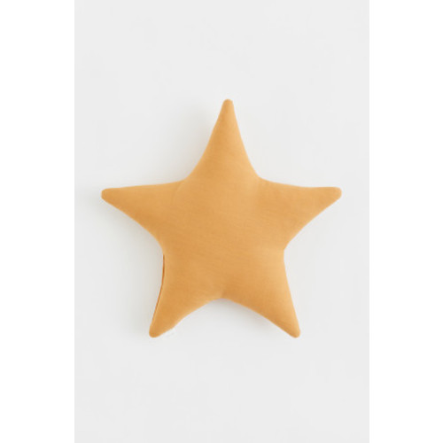 Star-shaped Cushion