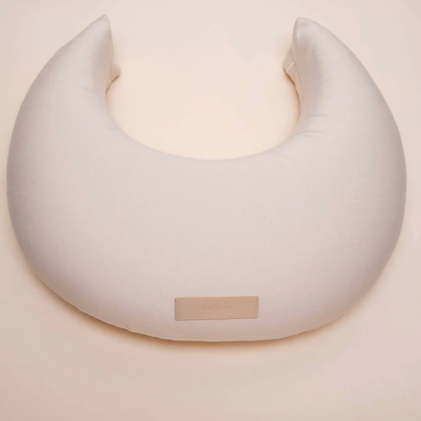 Butterr Nursing Pillow in Natural