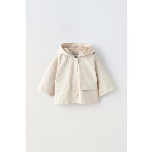 HOODED WATERPROOF PARKA