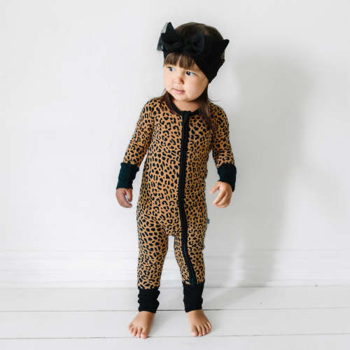 Classic Leopard Zippy