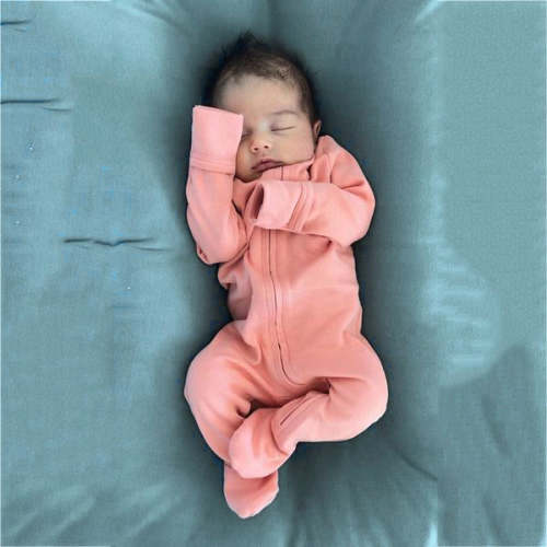 Lovely Solid Color Long Sleeve Baby Jumpsuit