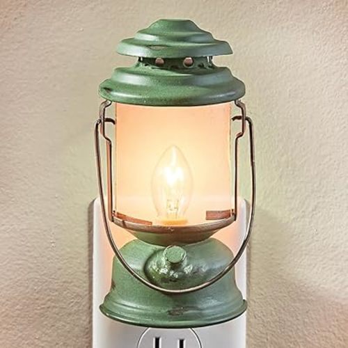 BLACK FOREST DECOR Woodland Lantern Nightlight