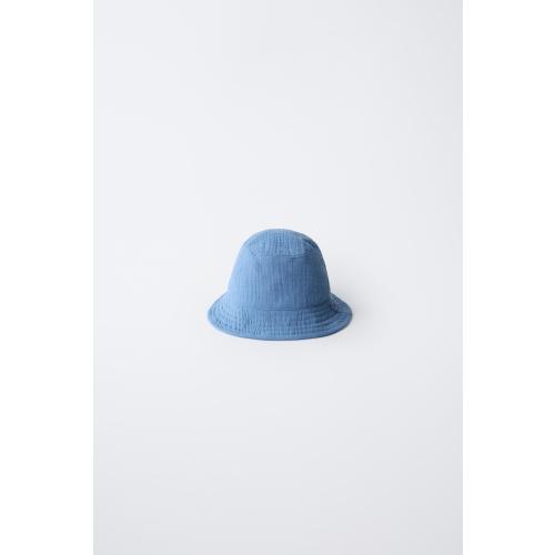 TEXTURED HAT - Blue