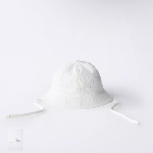 CAP WITH LABEL - White | ZARA Canada