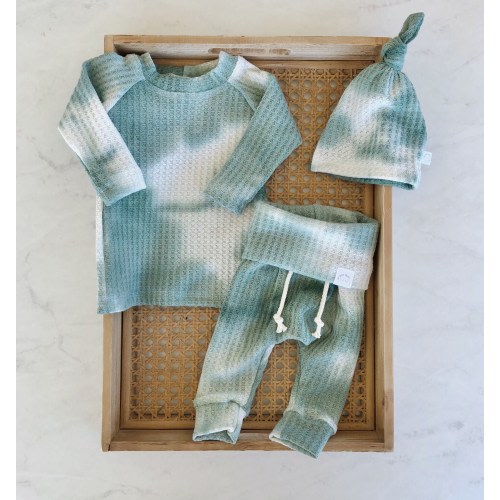 Sage tie dye baby boy clothes, winter baby clothes, newborn boy coming home outfit, soft baby outfit, 2 piece preemie boy set, warm outfit.