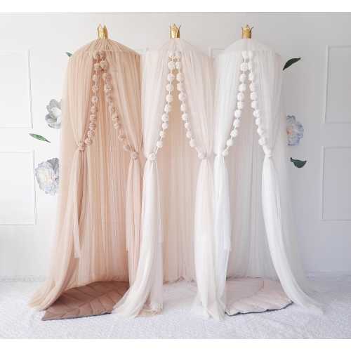 White tulle canopy, baby bed baldachine, hanging crib canopy, white play tent, nursery kids decor, crib decor playroom. High density.