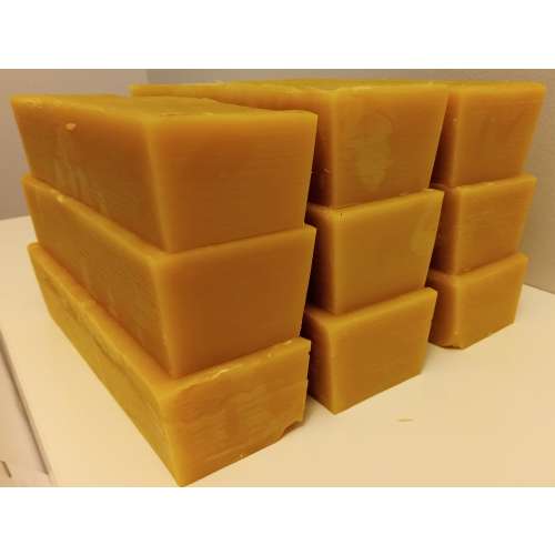 100% PURE BEESWAX