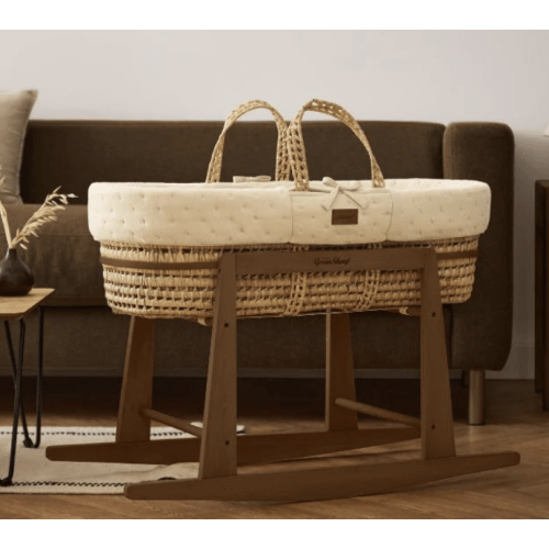 Organic Dimple Quilted Moses Basket, Mattress & Walnut Rocking Stand L ‐ The Little Green Sheep