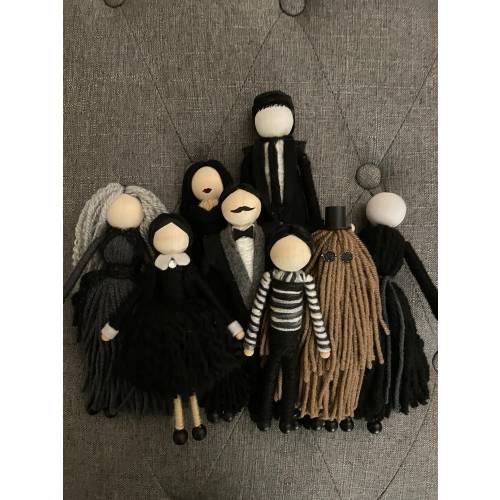 Addams Family dolls/magnets/ornaments